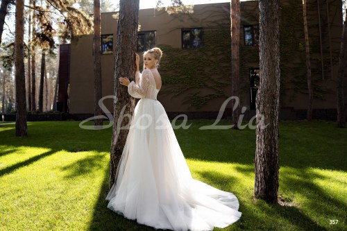 https://www.sposa-lia.com/images/stories/virtuemart/product/357       (3).jpg